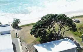 Waipu Cove Surf Cabin